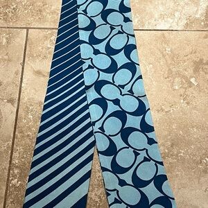 Coach Light Blue and Navy Patterned Silk Tie Set